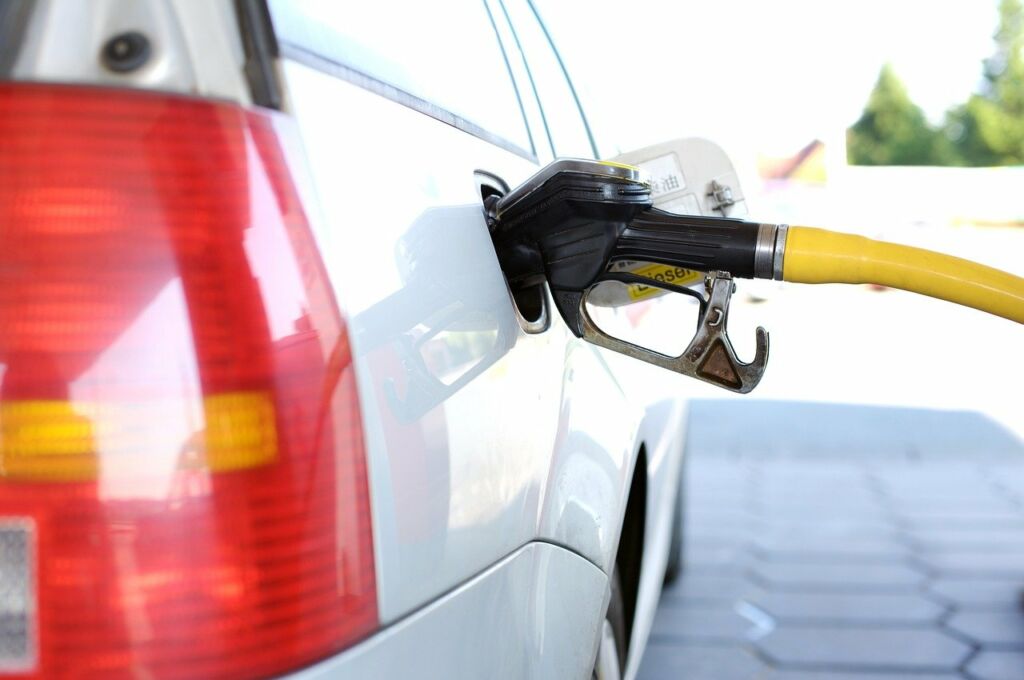 refuel, gas station, gas pump-2157211.jpg